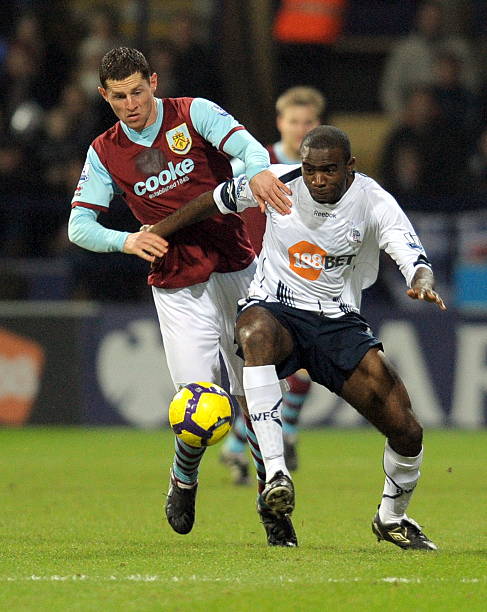 迅速拉近与 迅速拉近与